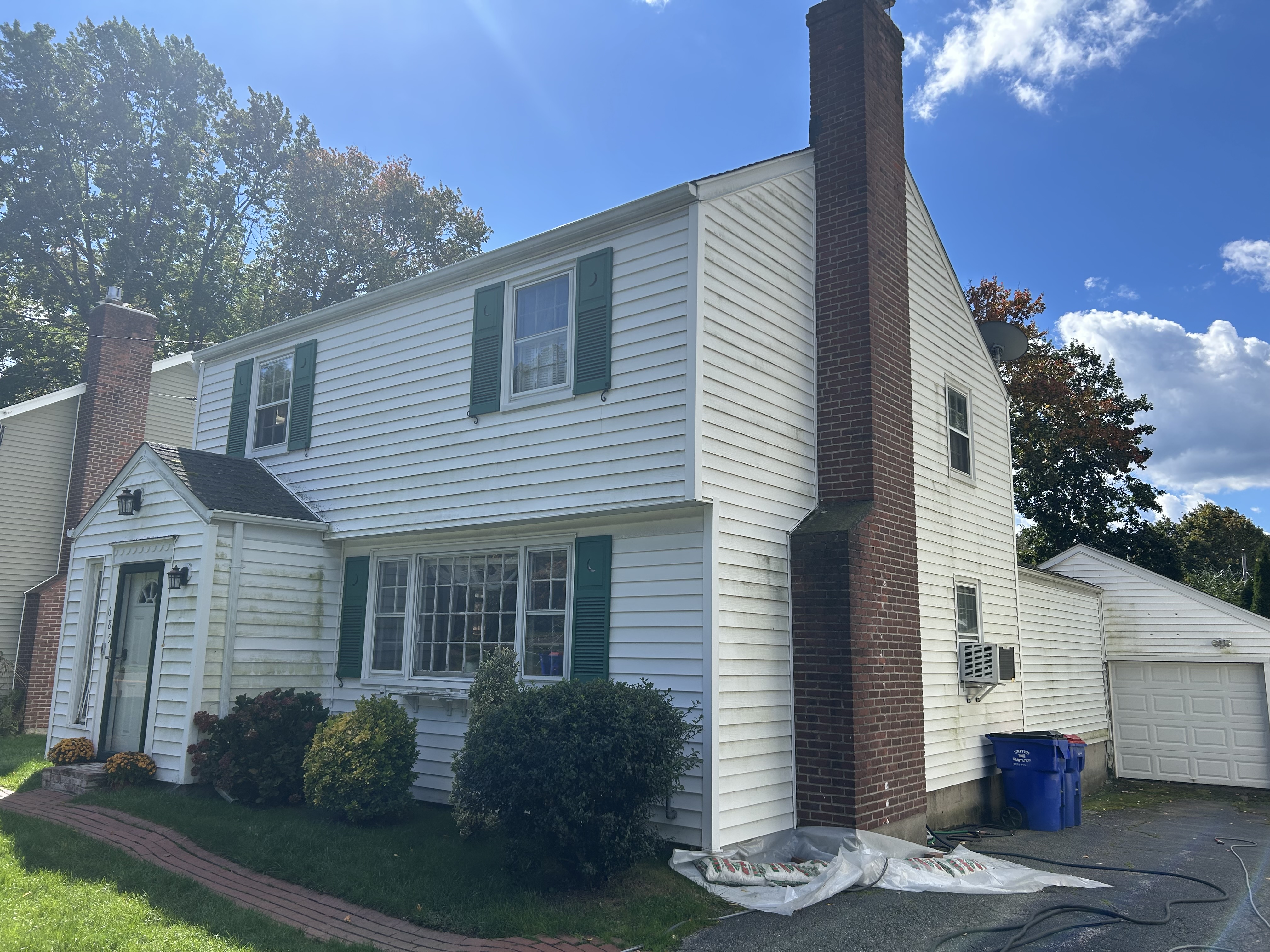 BEFORE, house wash in Fairfield County, Clean N' Go Power Washing