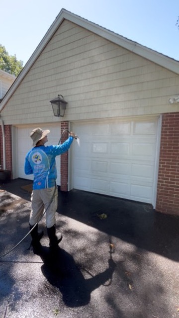 Garage and siding soft washing — Clean N' Go Power Washing